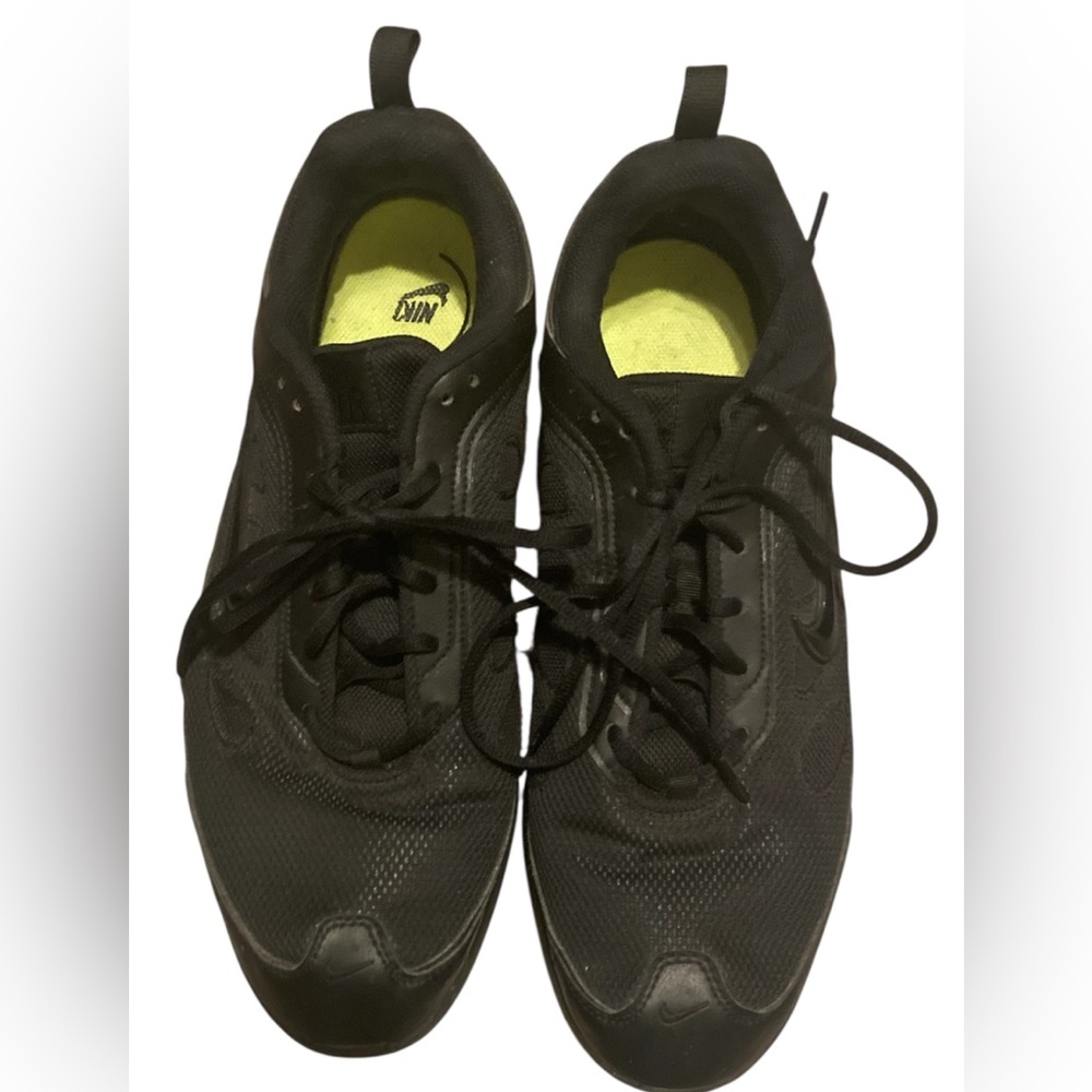 Nike Air Swoosh All Black Mesh Running Shoes Men’s size 13